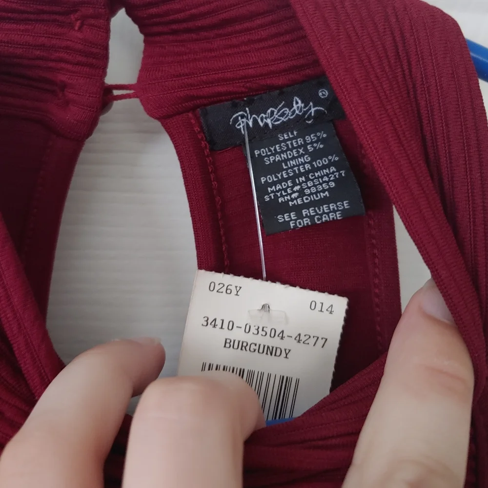 Jacquard textured bodycon mini dress - Picture 3 of 8